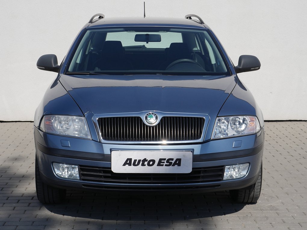Škoda Octavia II 1.6 MPi Active