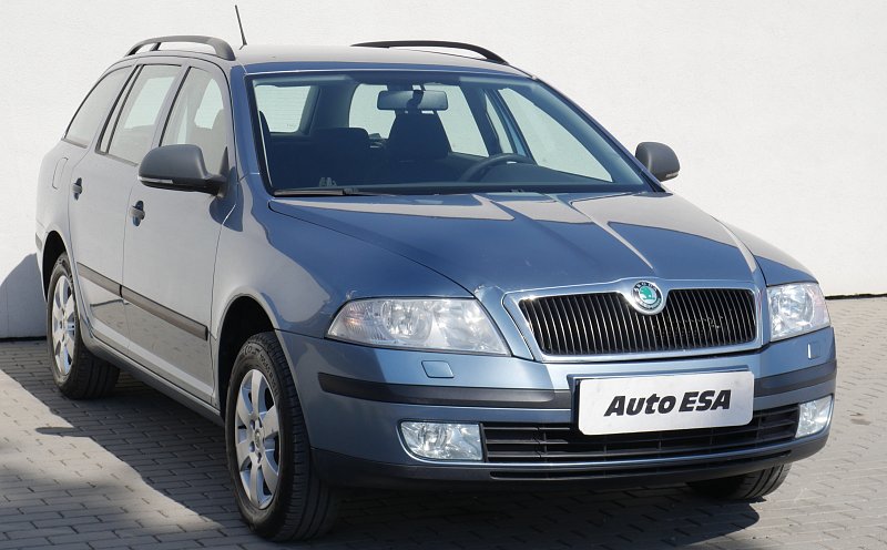 Škoda Octavia II 1.6 MPi Active