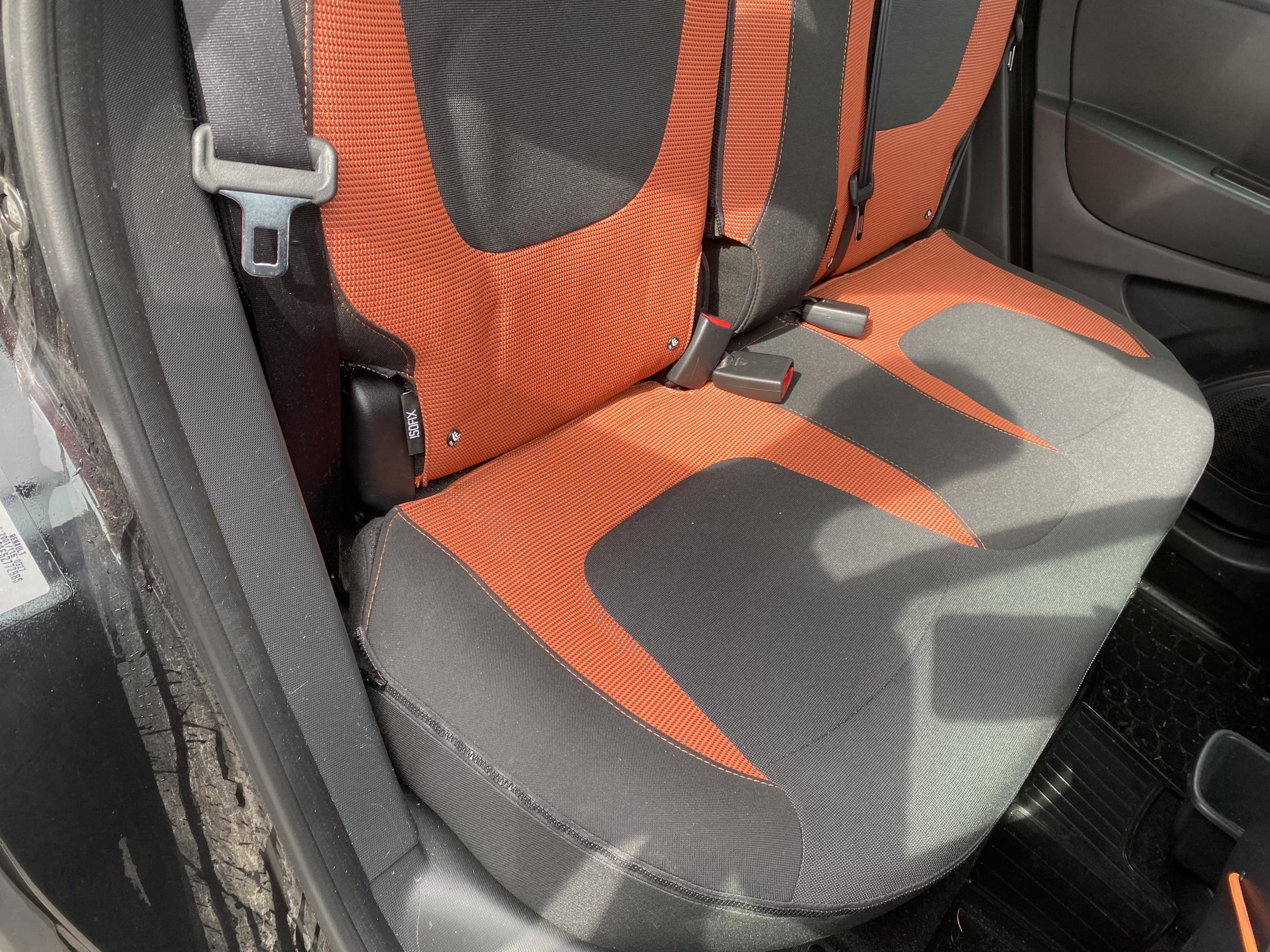 Renault Captur, 2015 - pohled č. 11