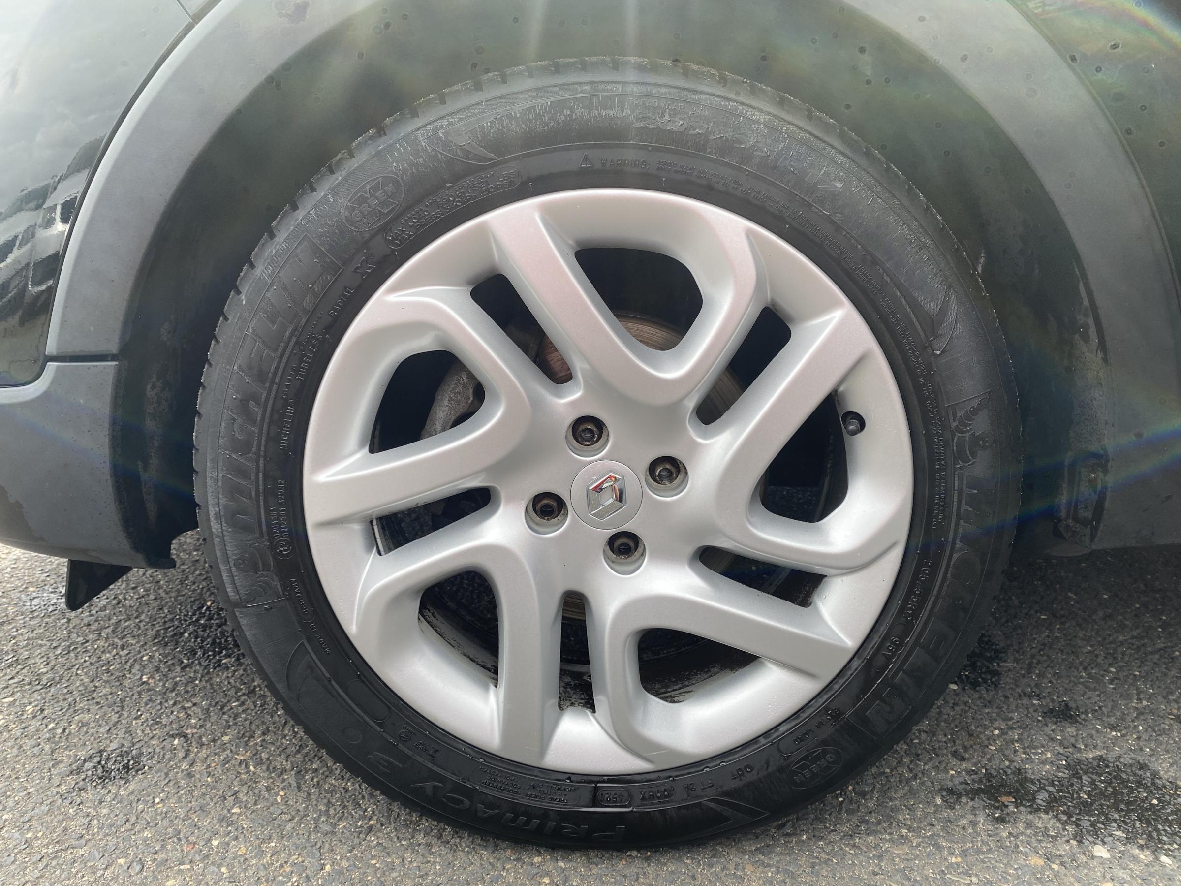 Renault Captur, 2015 - pohled č. 22