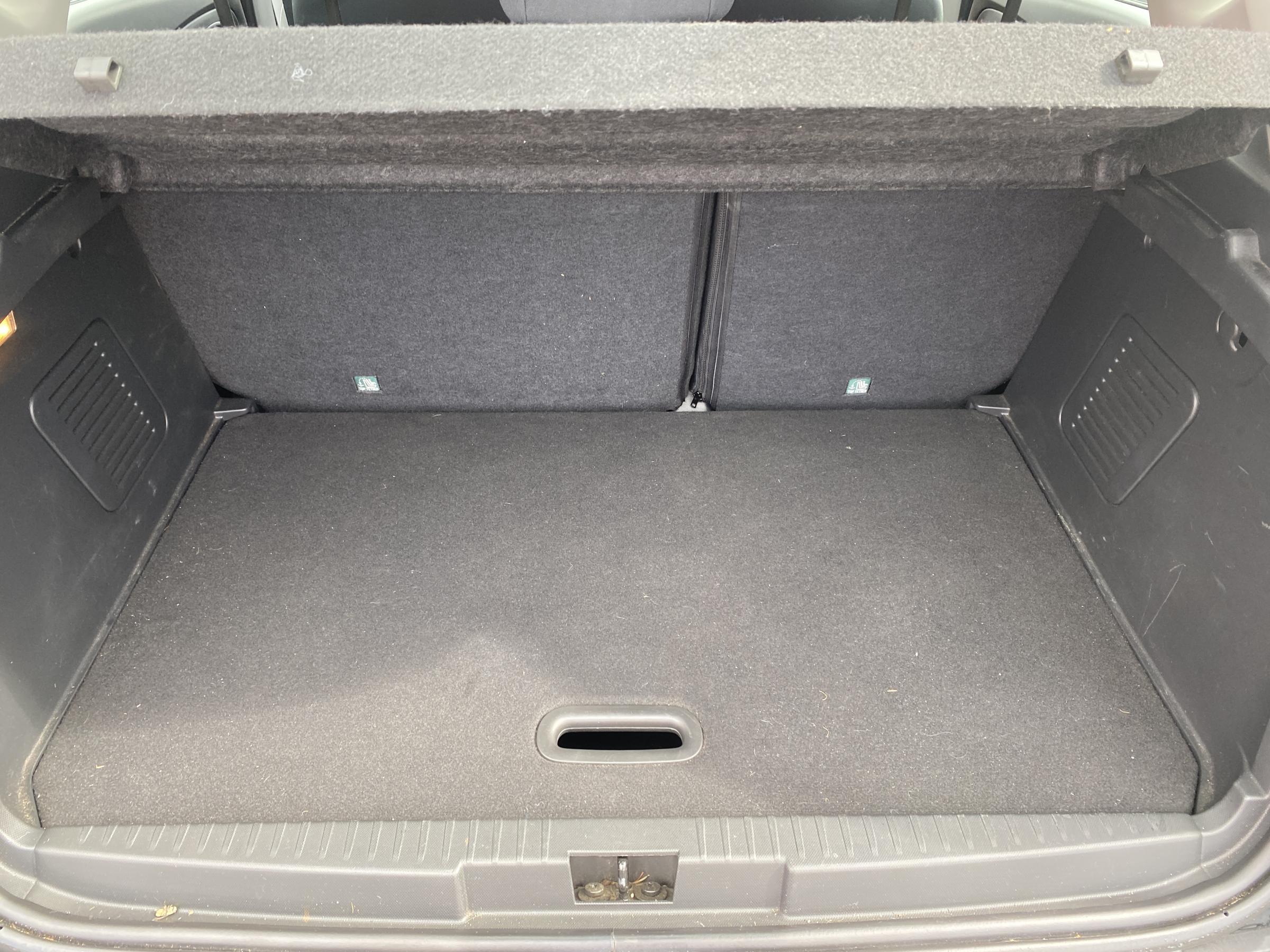 Renault Captur, 2015 - pohled č. 7