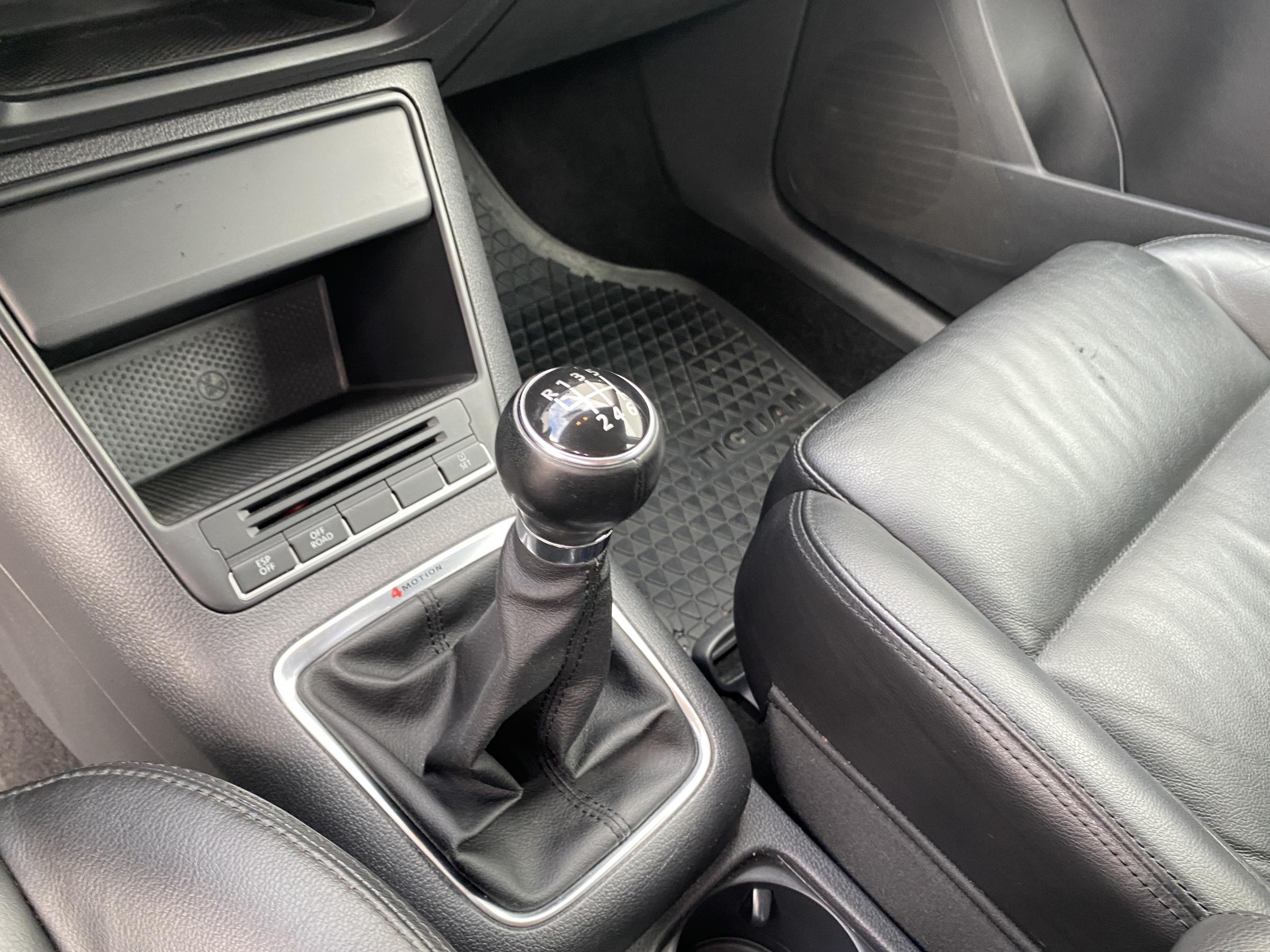 Volkswagen Tiguan, 2009 - pohled č. 16