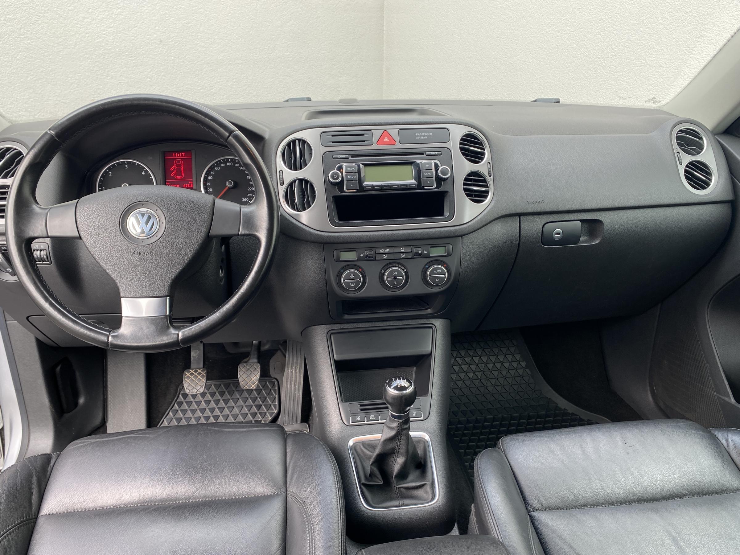 Volkswagen Tiguan, 2009 - pohled č. 8