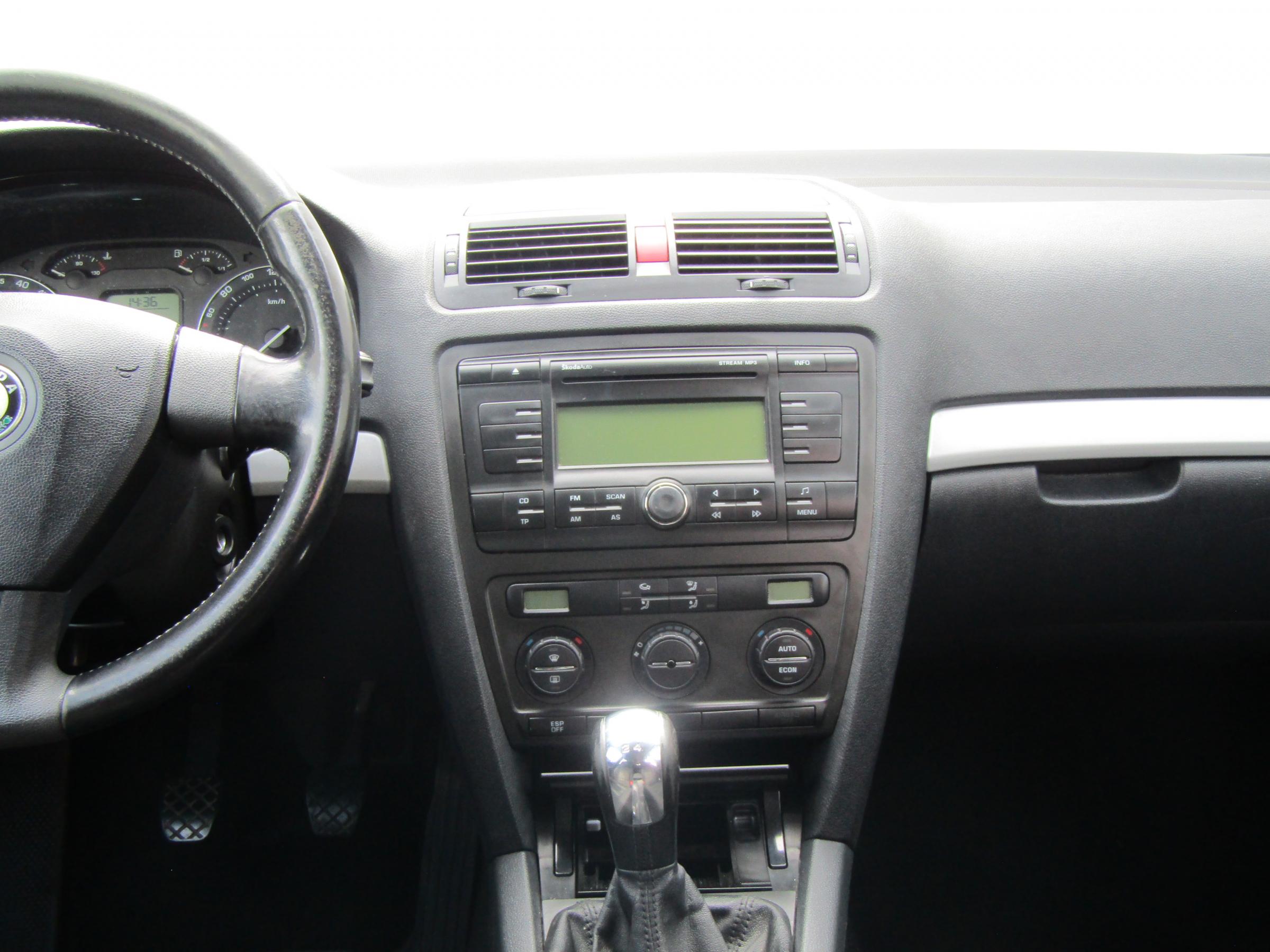 Škoda Octavia II, 2006 - pohled č. 20