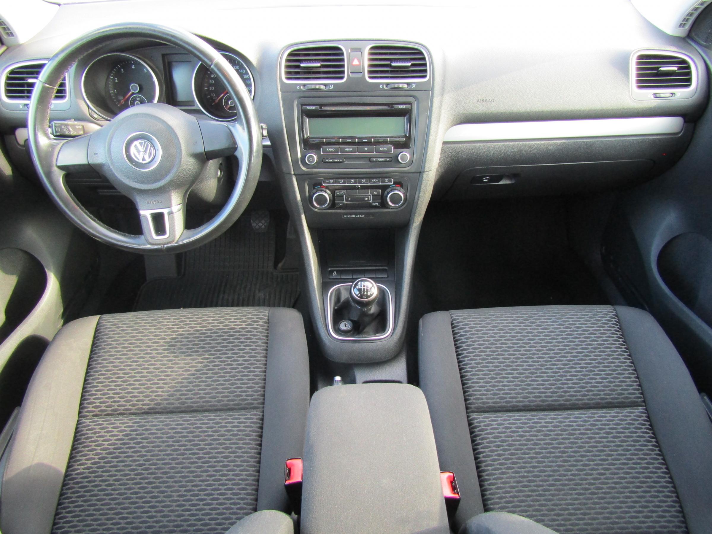 Volkswagen Golf, 2010 - pohled č. 8