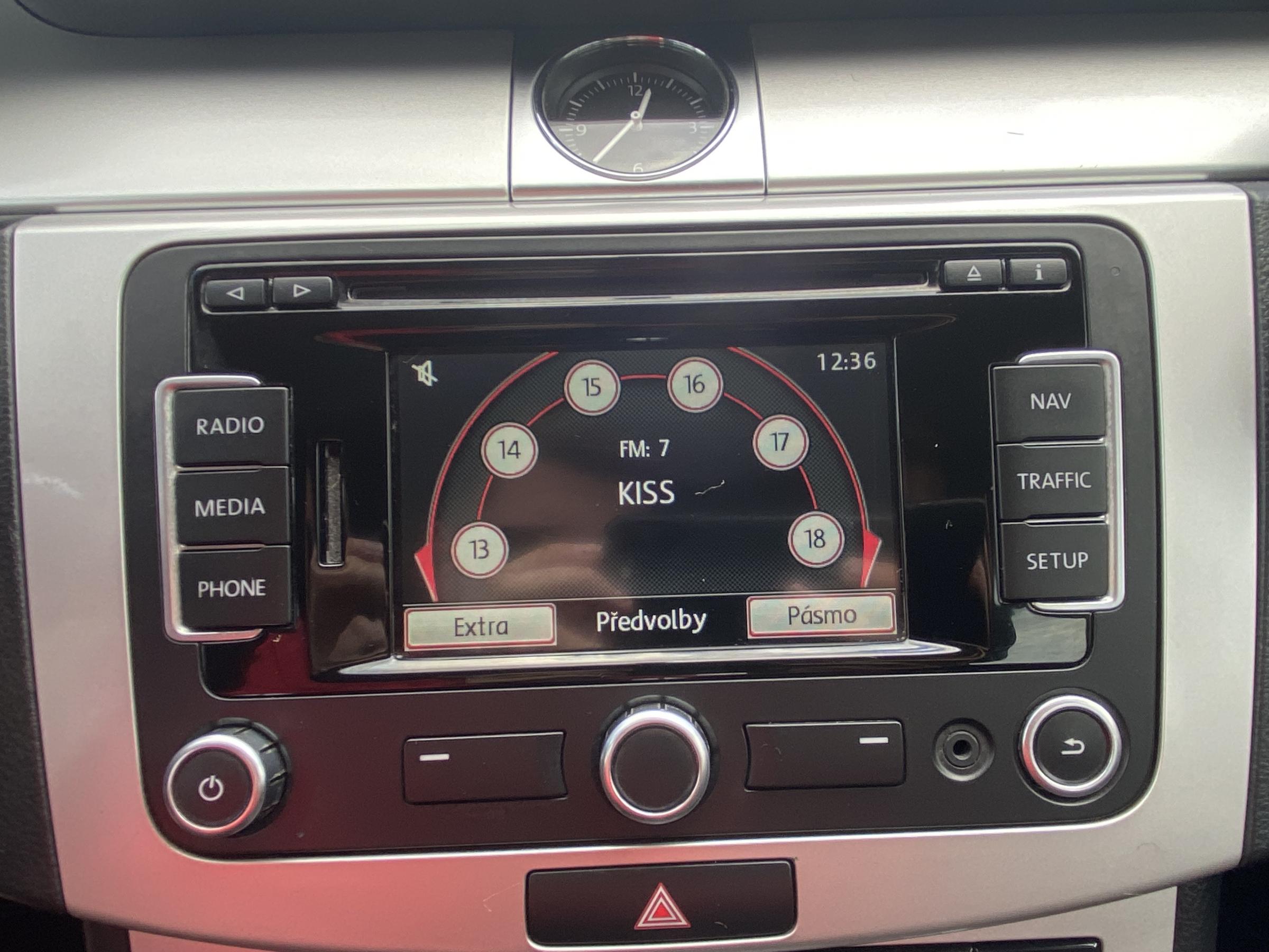 Volkswagen Passat, 2013 - pohled č. 14