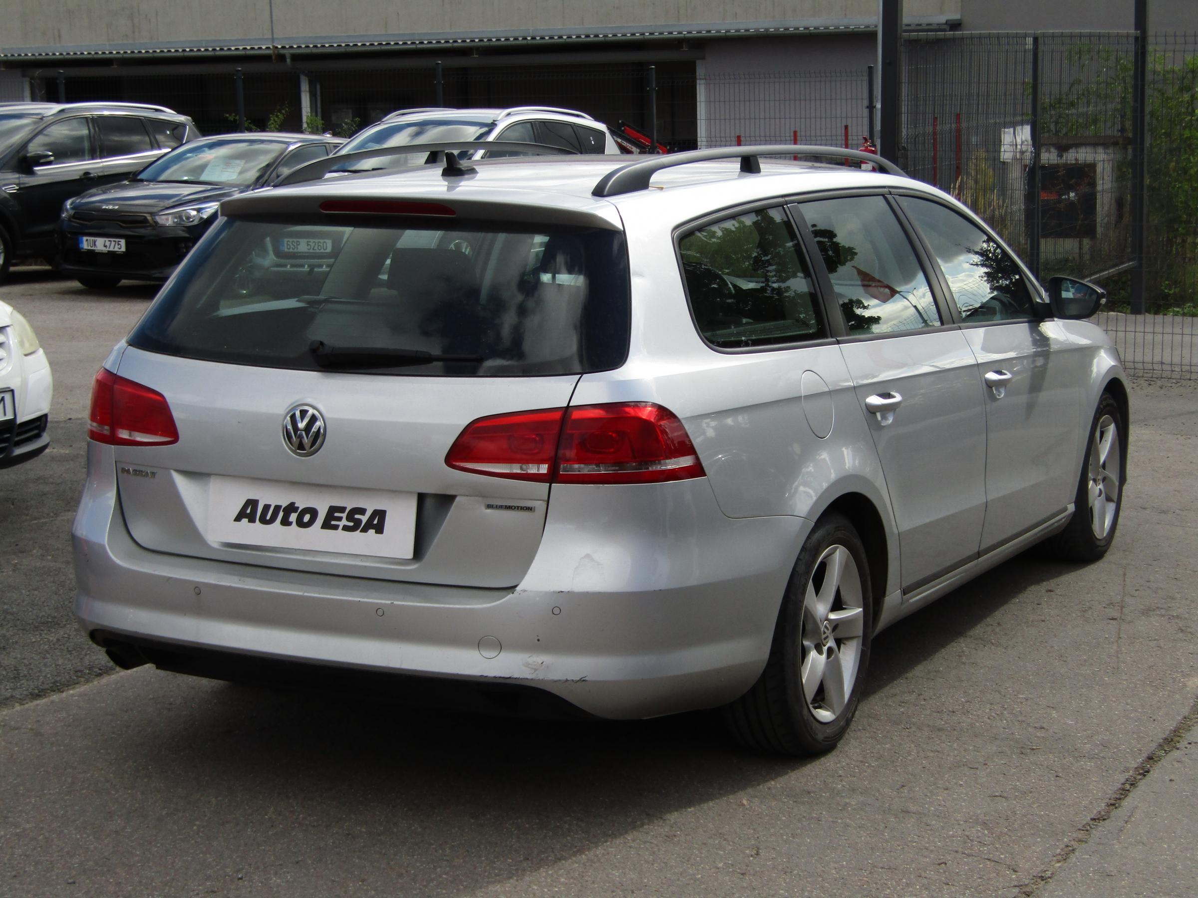 Volkswagen Passat, 2013 - pohled č. 4