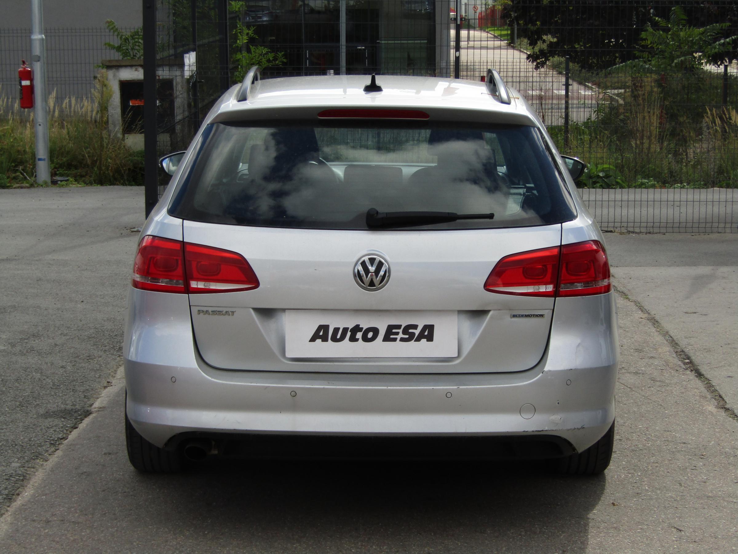 Volkswagen Passat, 2013 - pohled č. 5