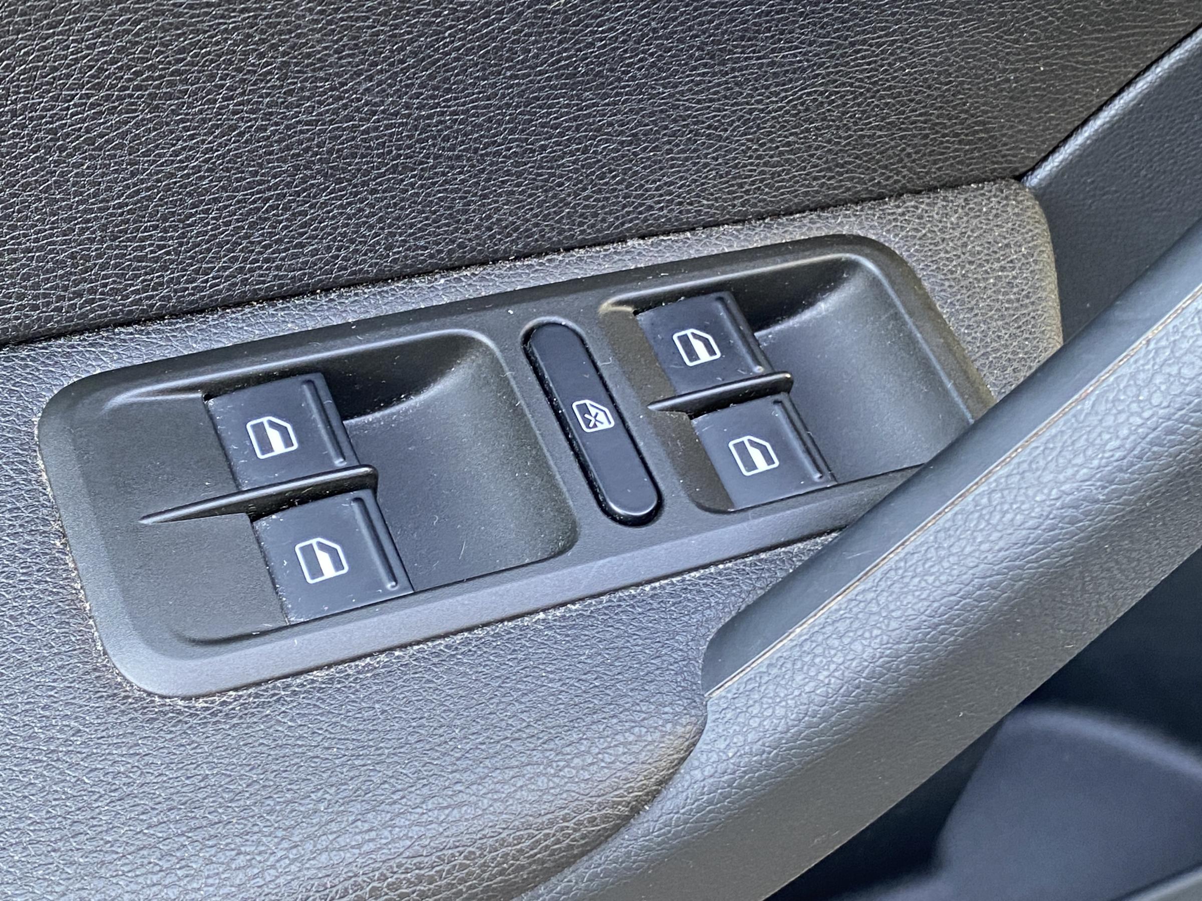 Škoda Yeti, 2015 - pohled č. 11