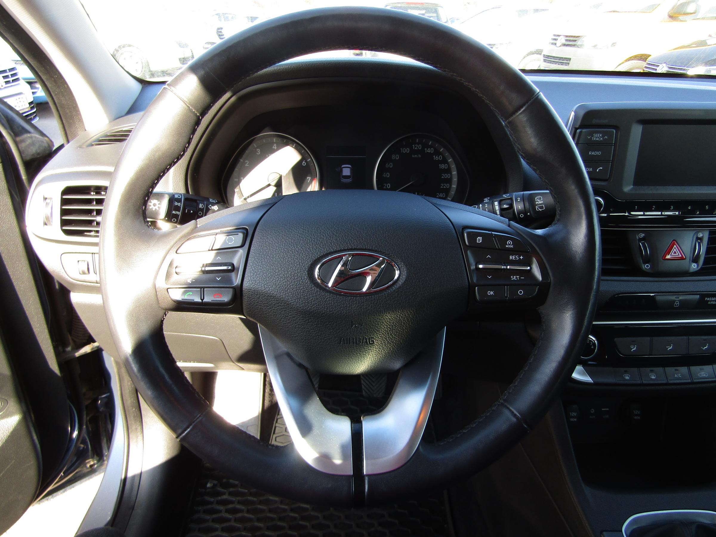 Hyundai i30, 2017 - pohled č. 12