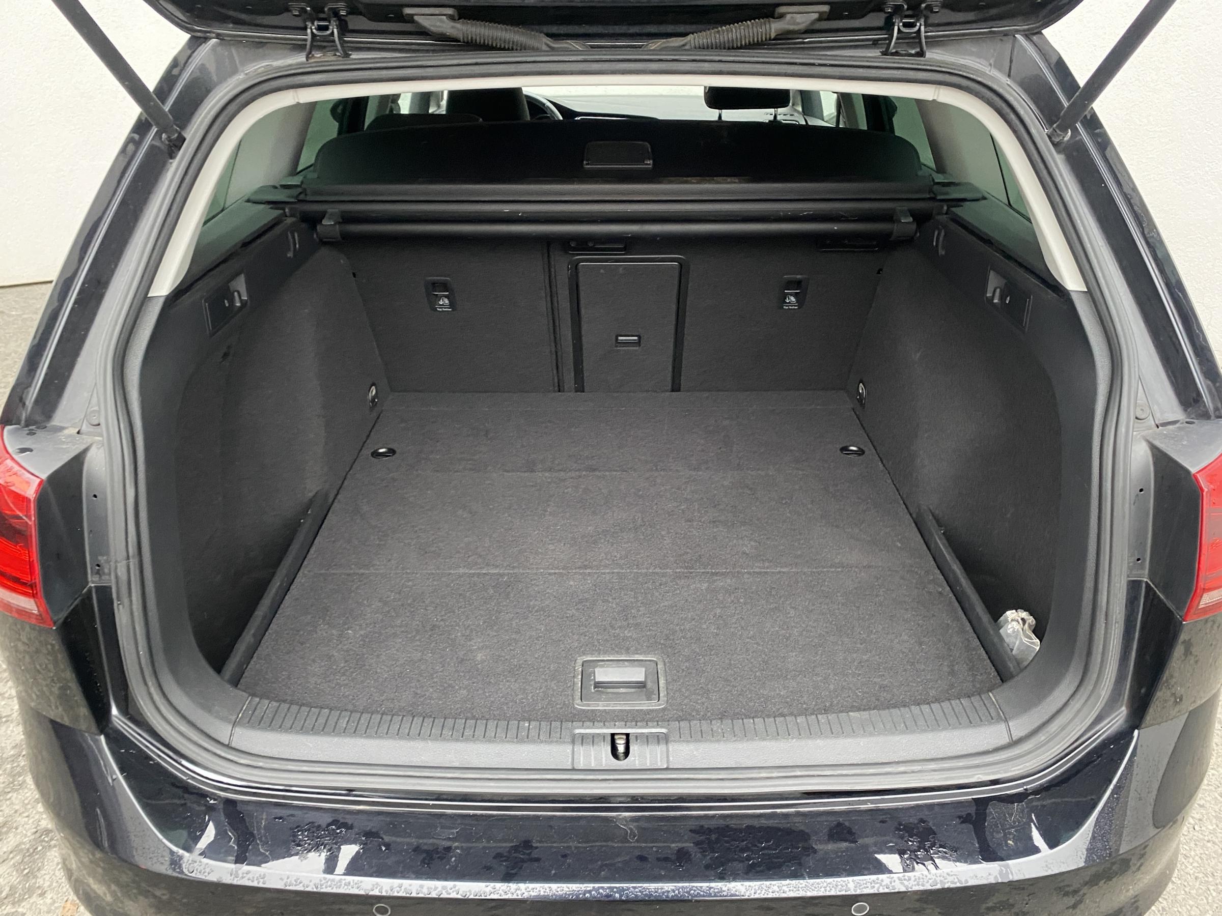 Volkswagen Golf, 2013 - pohled č. 7