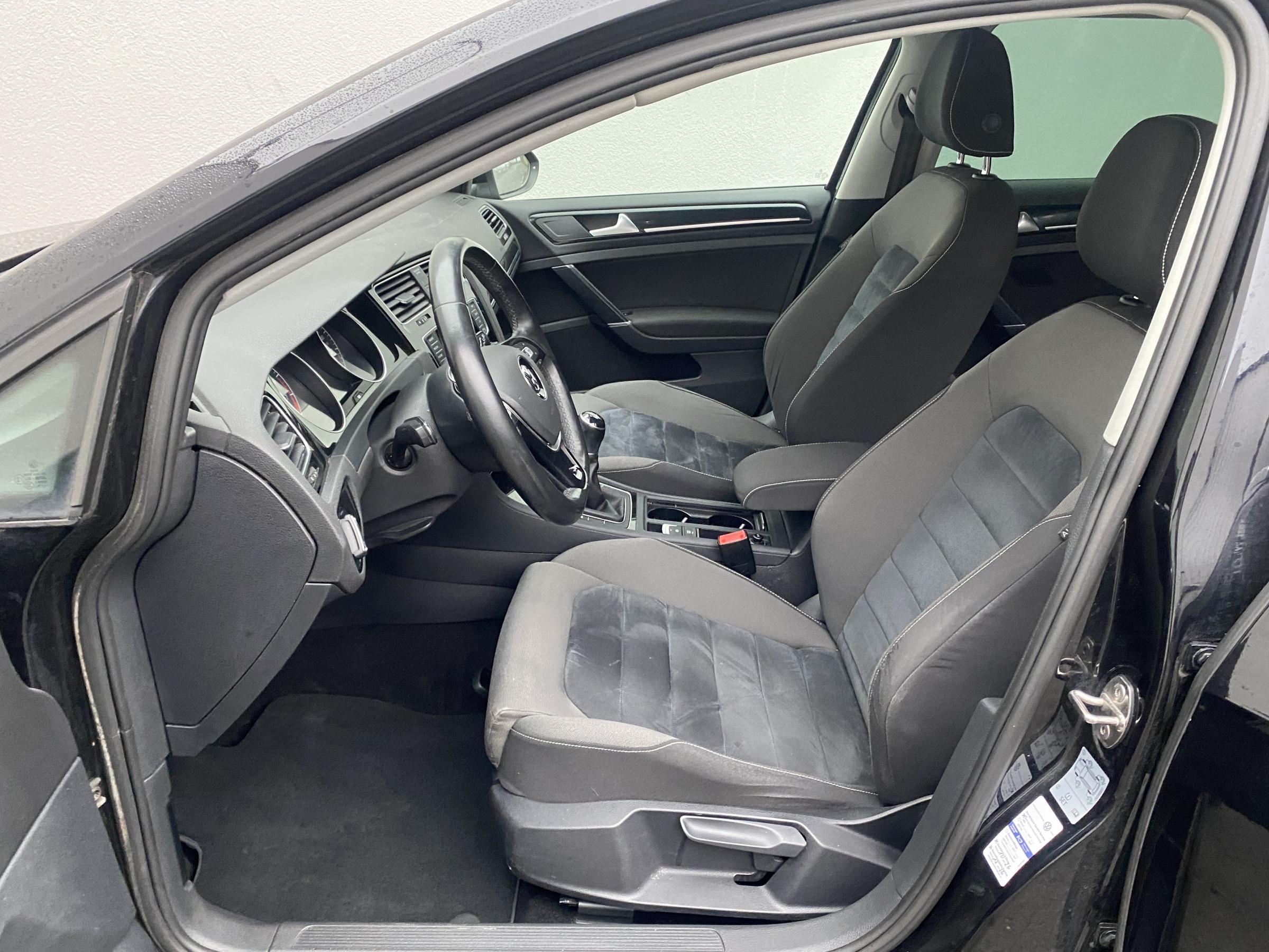 Volkswagen Golf, 2013 - pohled č. 9