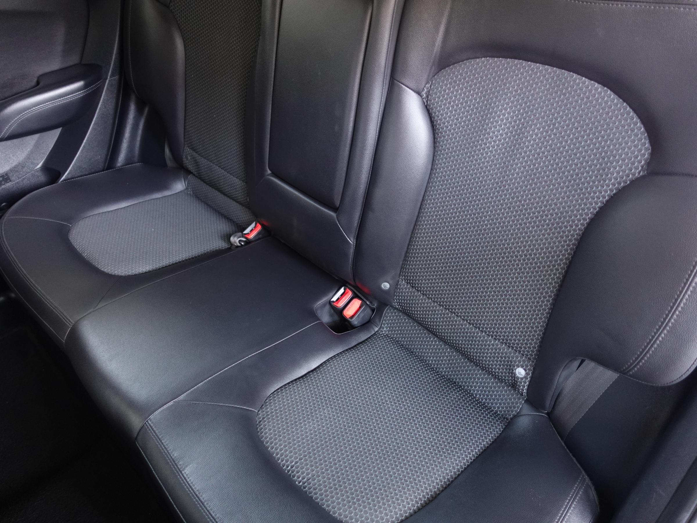 Hyundai ix35, 2012 - pohled č. 10