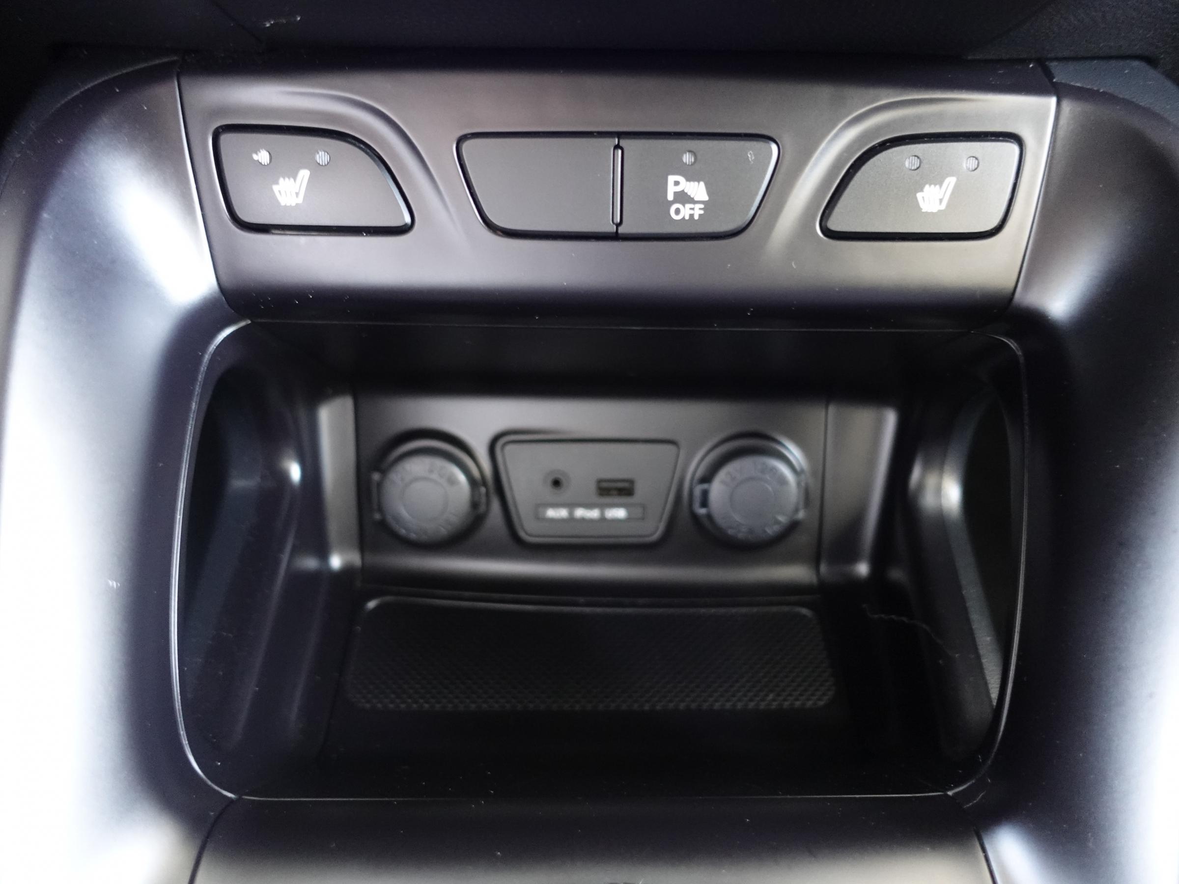 Hyundai ix35, 2012 - pohled č. 21