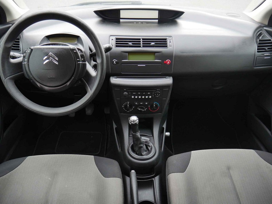 Citroën C4 1.4 16V 