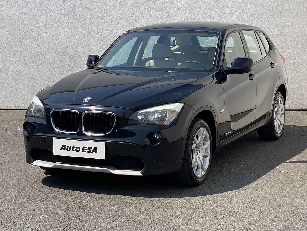 BMW X1 2.0i  sDrive18i