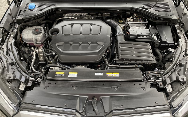 Škoda Superb IV 2.0 TSi L&K