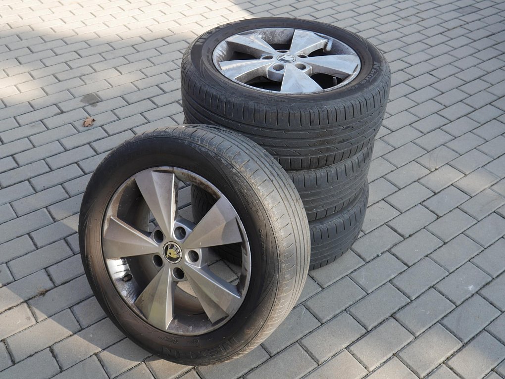 Škoda Octavia III 2.0 TDi Elegance