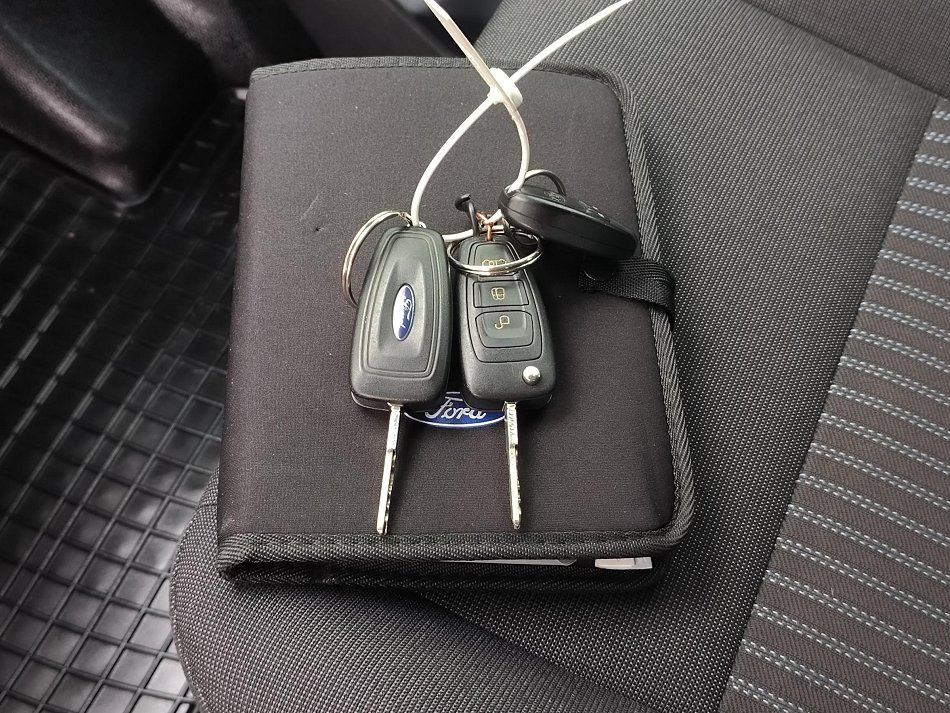 Ford Transit Custom 2.2TDCi Trend L2 8míst