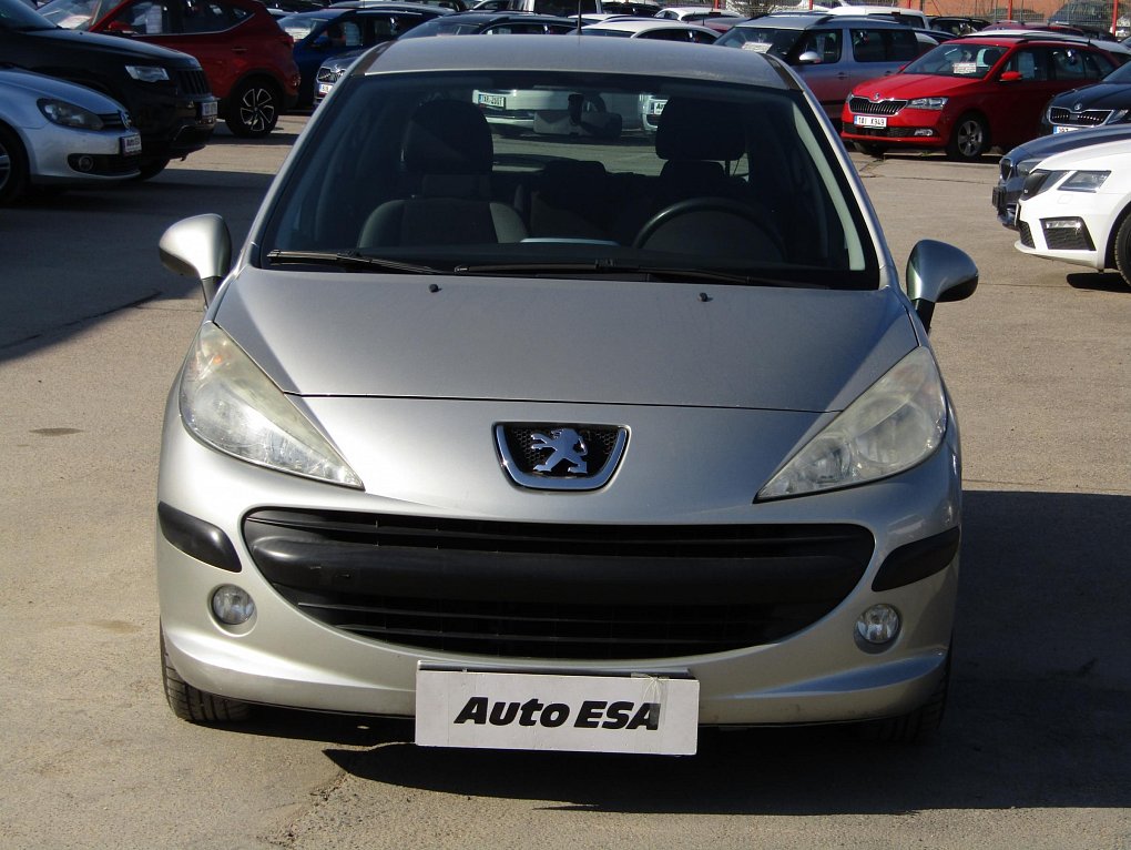 Peugeot 207 1.4i 