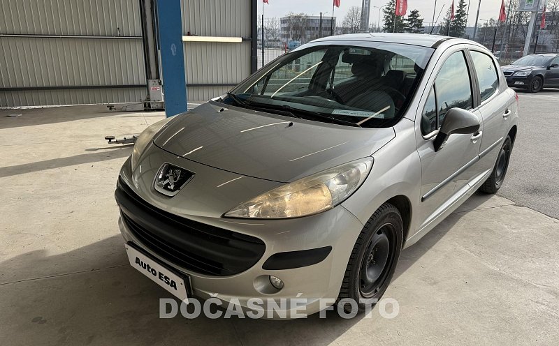 Peugeot 207 1.4i 