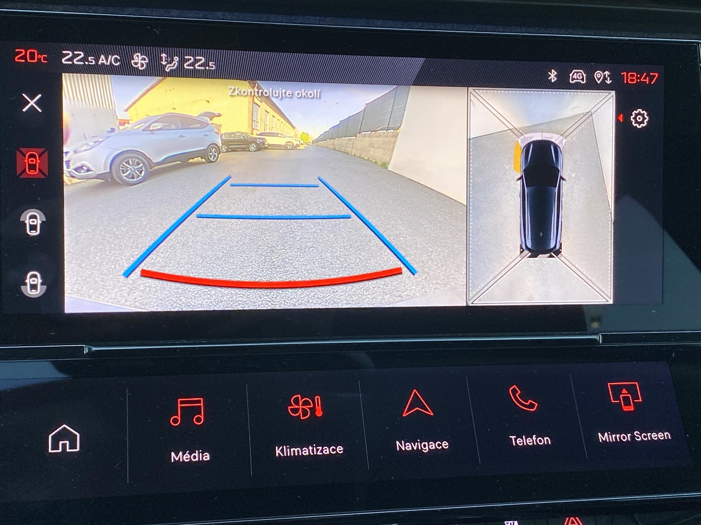 Peugeot 308, 2022 - pohled č. 21