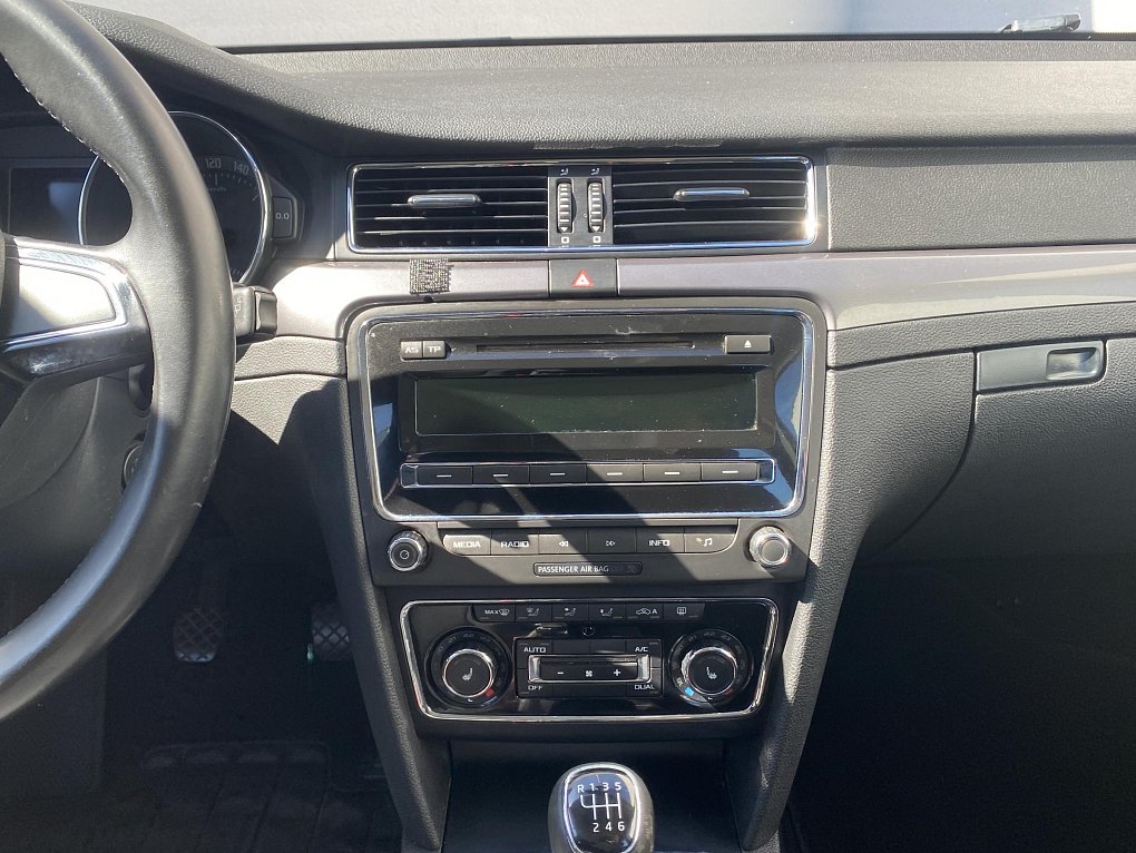 Škoda Superb II 1.4 TSi Active