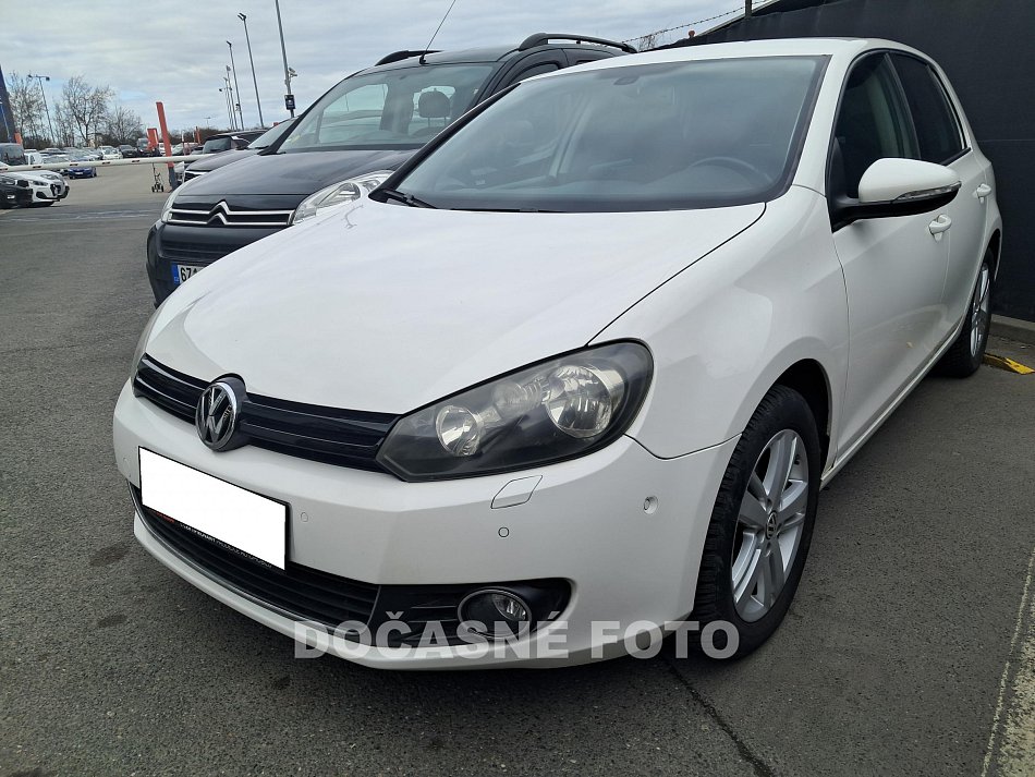 Volkswagen Golf 1.6 TDi 