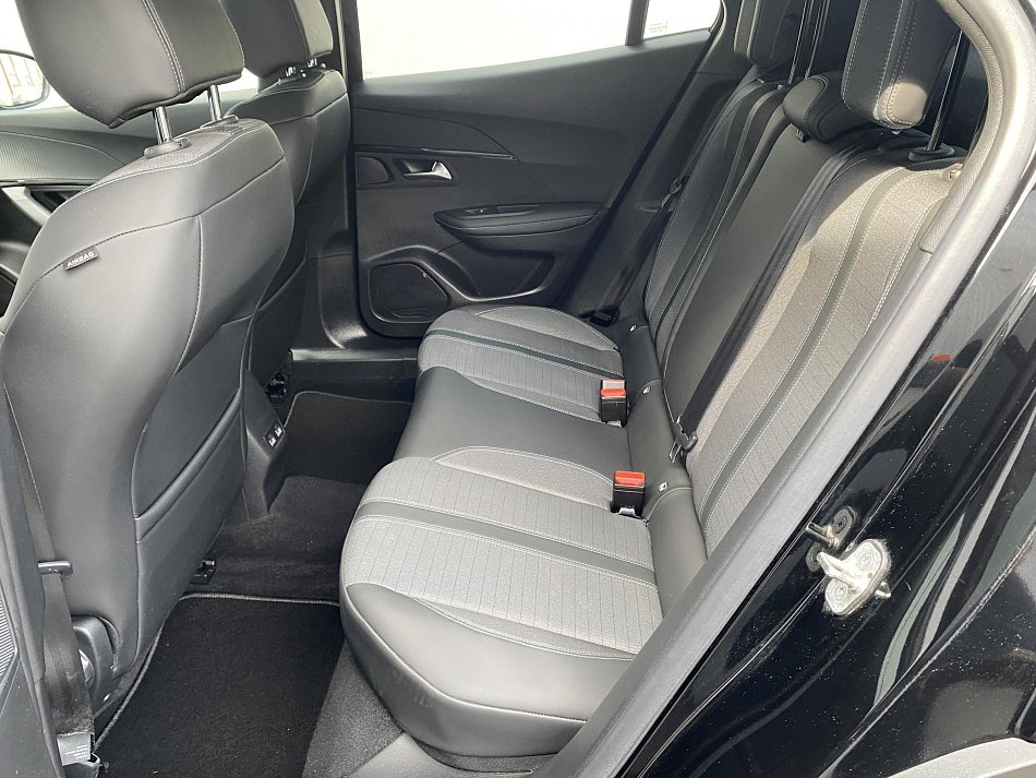 Peugeot 2008 1.2PT Allure