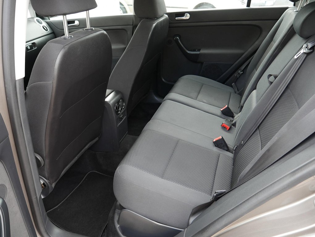 Volkswagen Golf Plus 1.6 TDi 