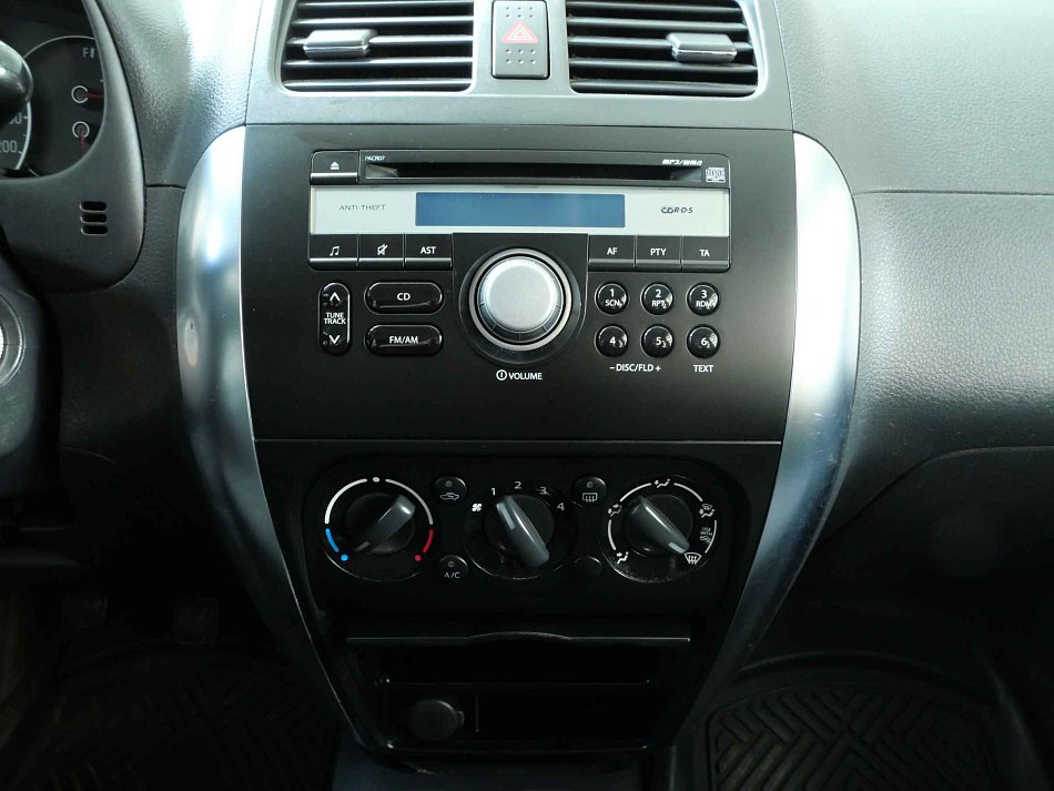Suzuki SX4 1.6i 