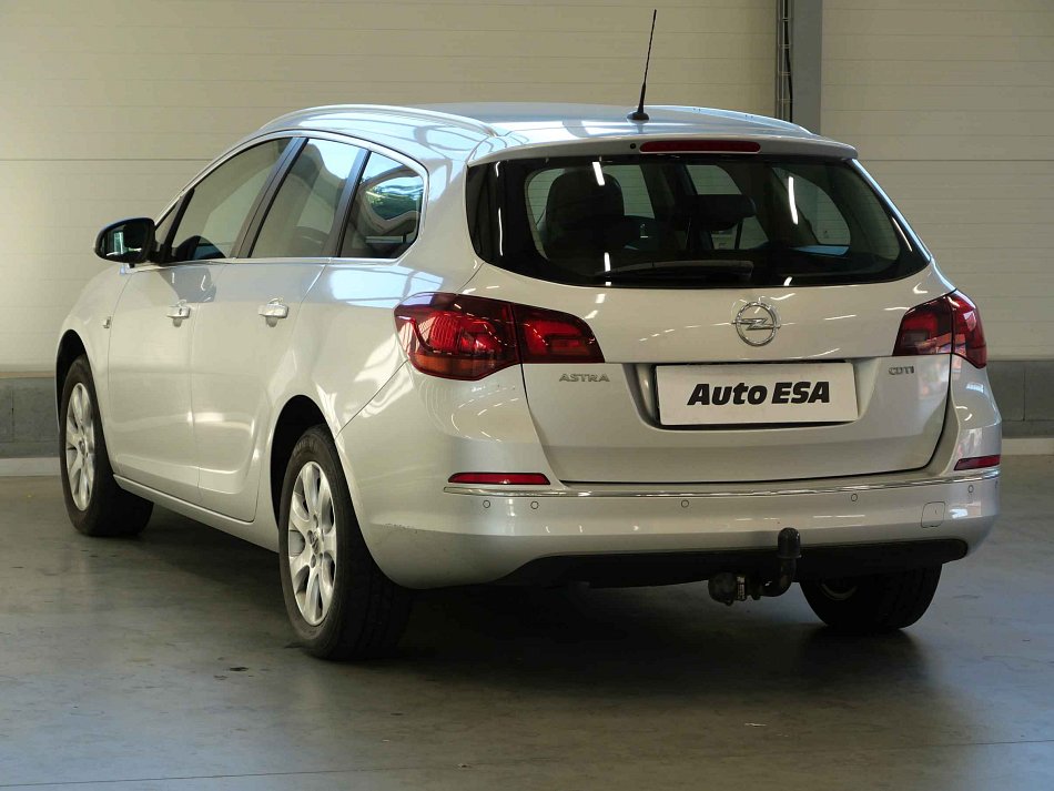 Opel Astra 1.6TDCI 