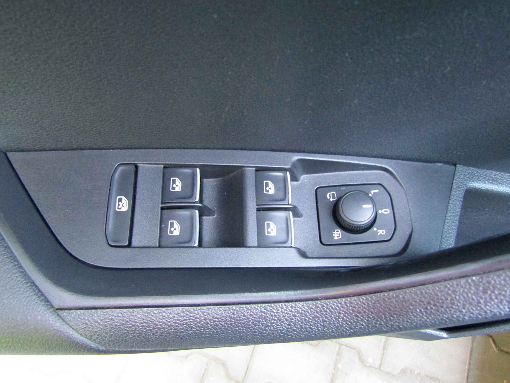 Škoda Karoq 1.6TDi 