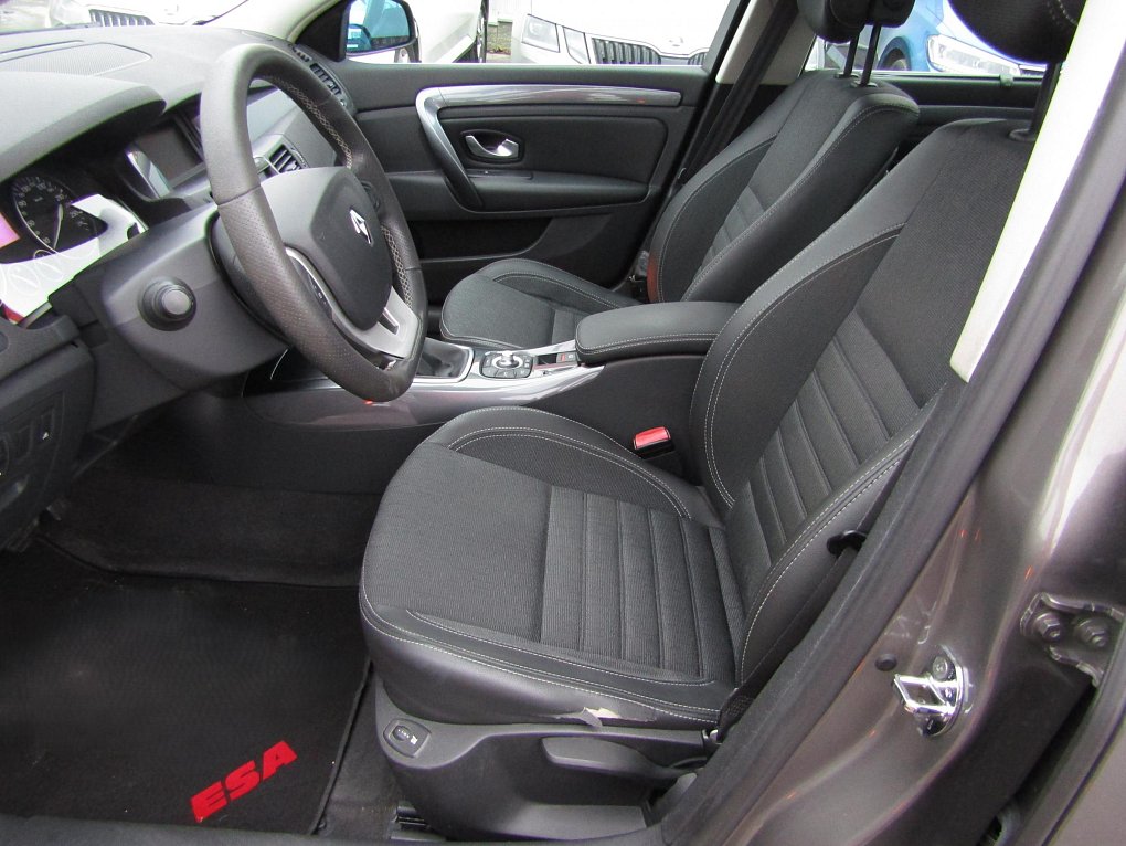 Renault Laguna 2.0dCi Dynamique