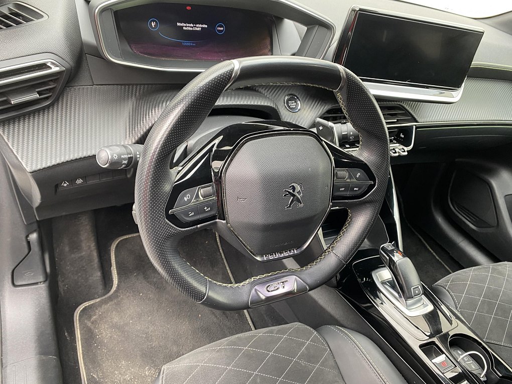 Peugeot 208 1.2PT GT