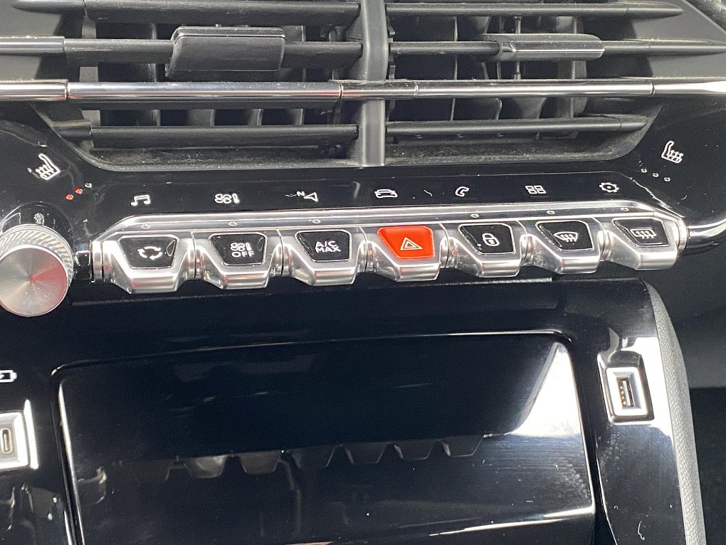 Peugeot 208 1.2PT GT