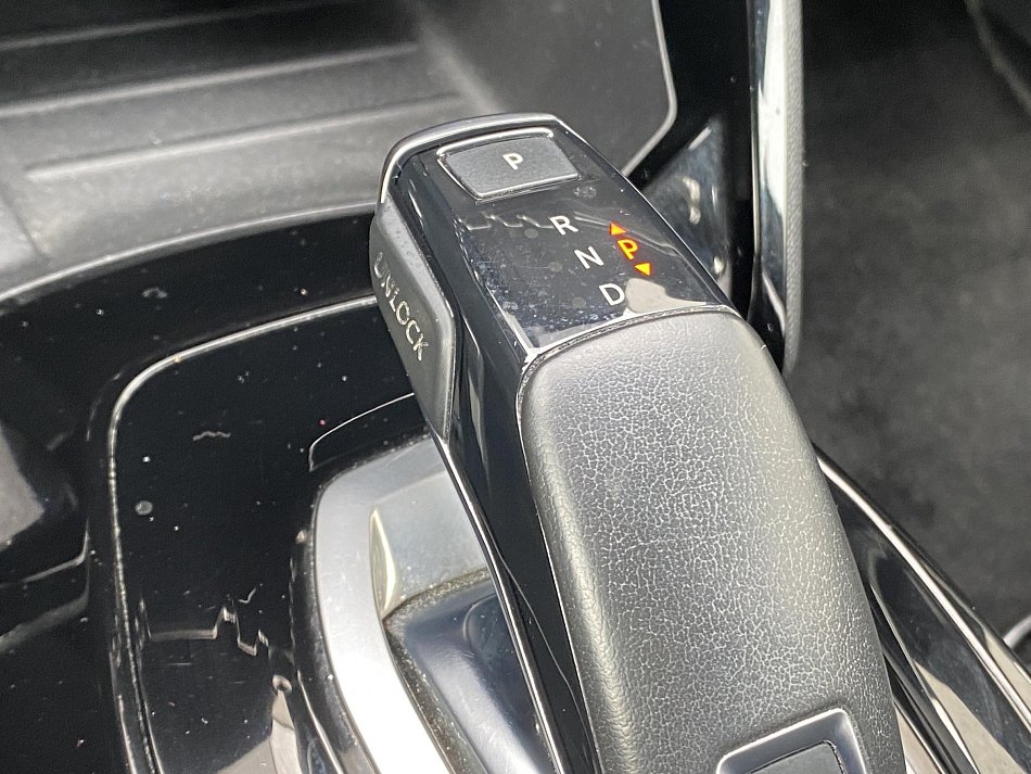 Peugeot 208 1.2PT GT