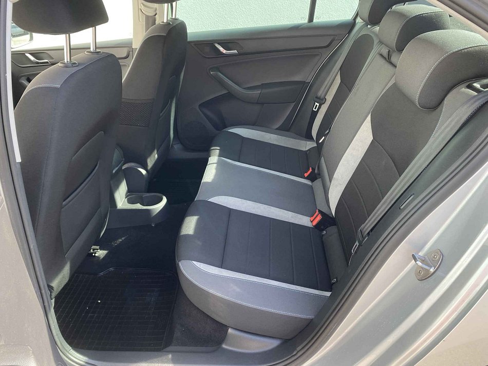 Škoda Rapid 1.2 TSi Joy