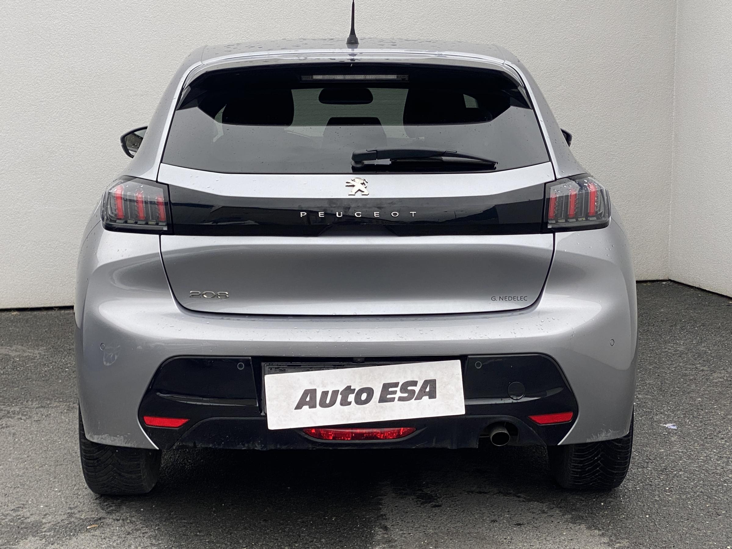 Peugeot 208, 2021 - pohled č. 5