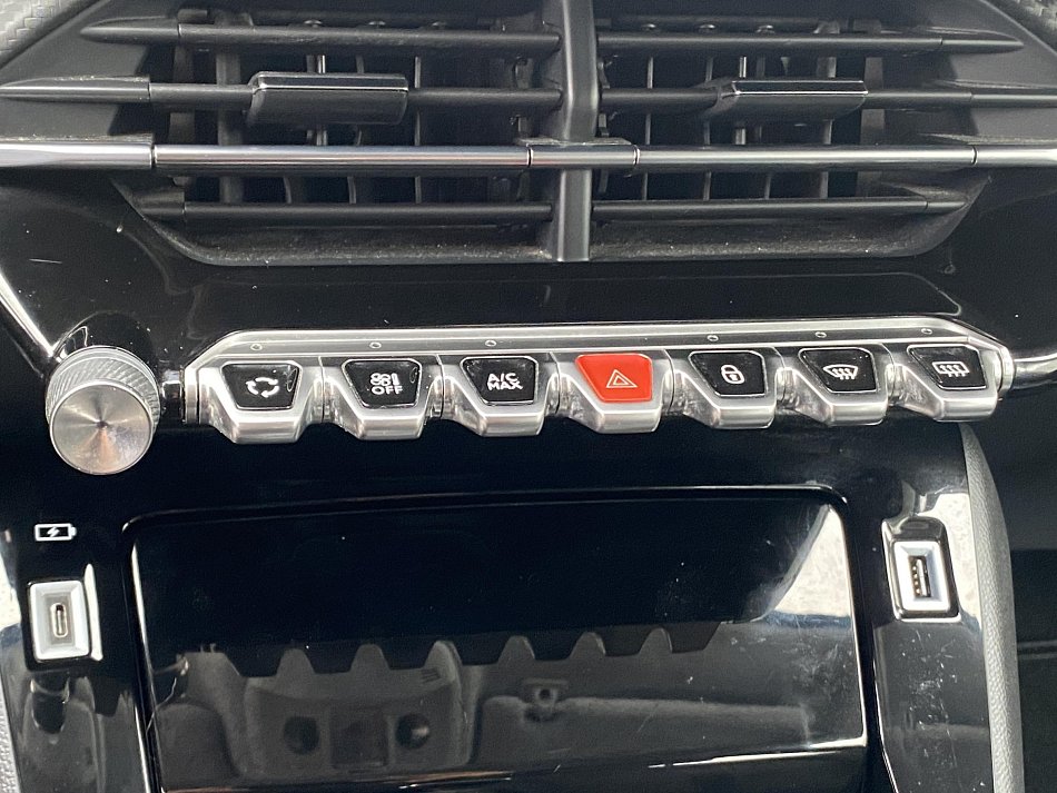 Peugeot 208 1.2 PT Allure