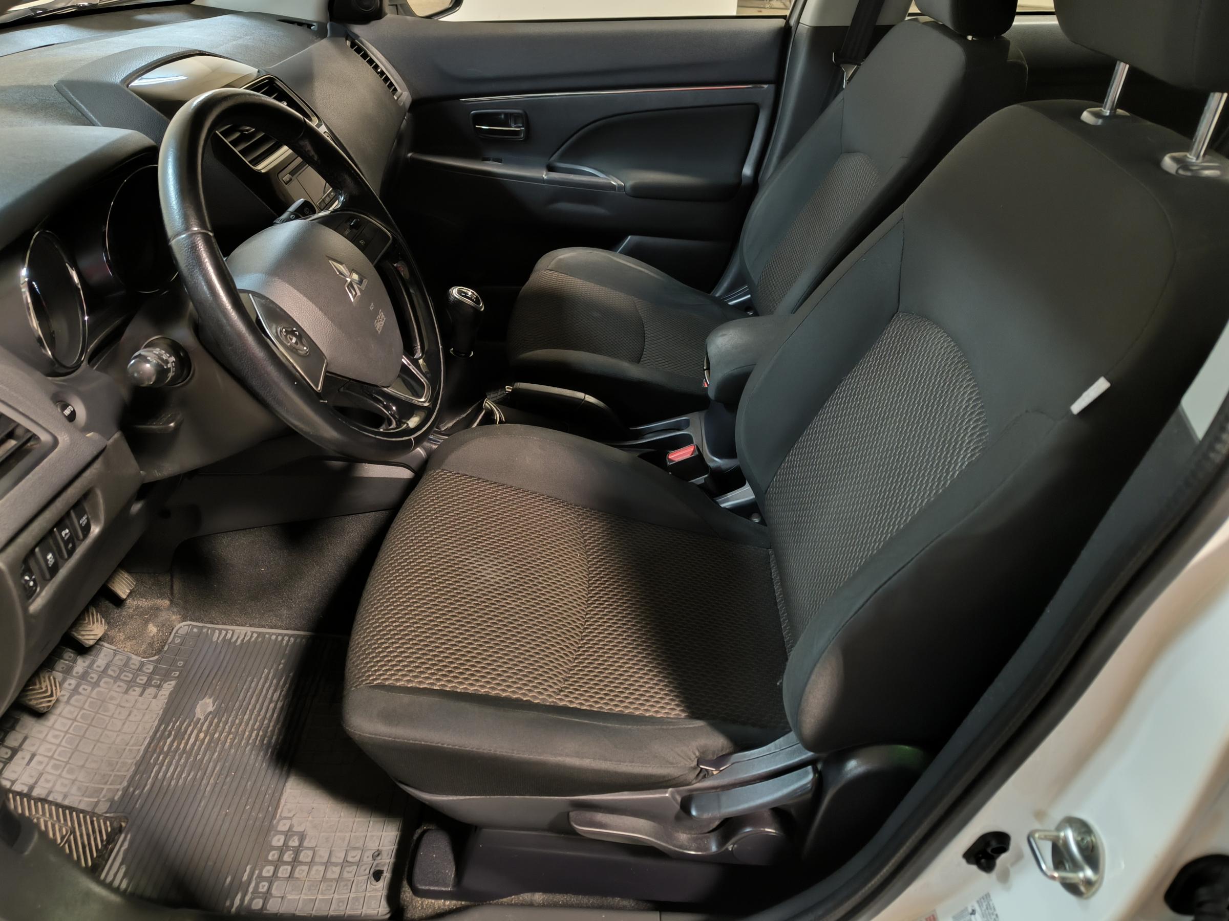 Mitsubishi ASX, 2016 - pohled č. 9