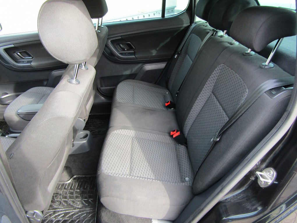Škoda Fabia II 1.2 TSi Ambiente