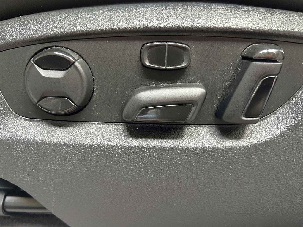 Volkswagen Touareg 3.0TDi  4x4