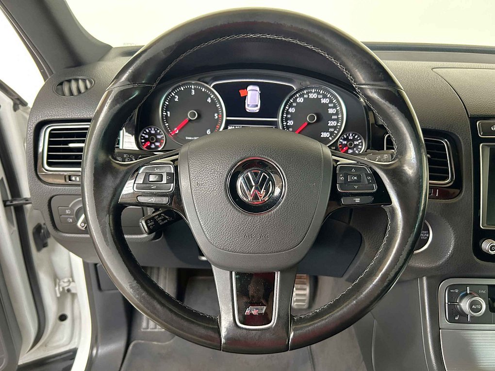 Volkswagen Touareg 3.0TDi  4x4