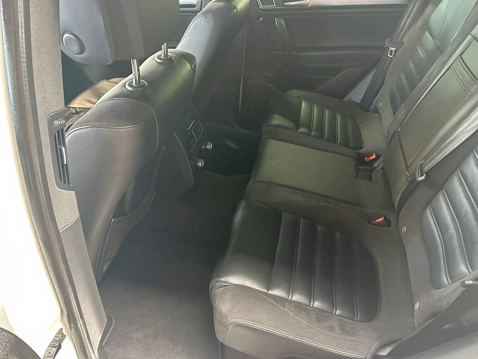 Volkswagen Touareg 3.0TDi  4x4