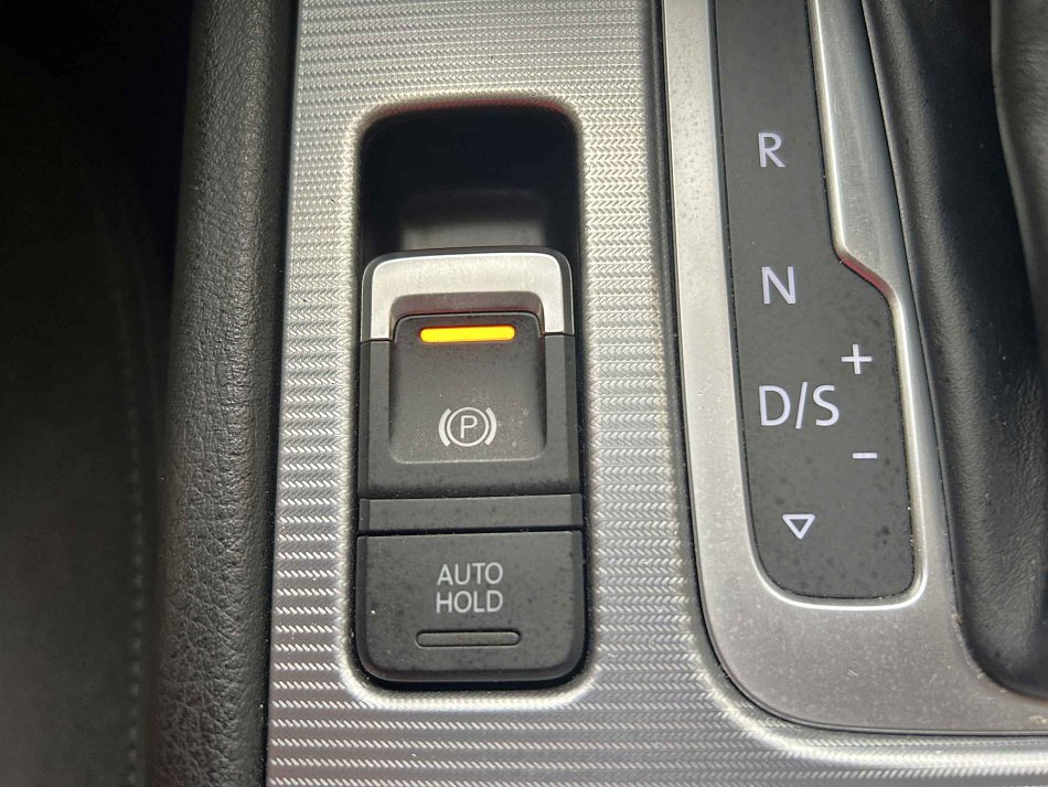 Volkswagen Touareg 3.0TDi  4x4