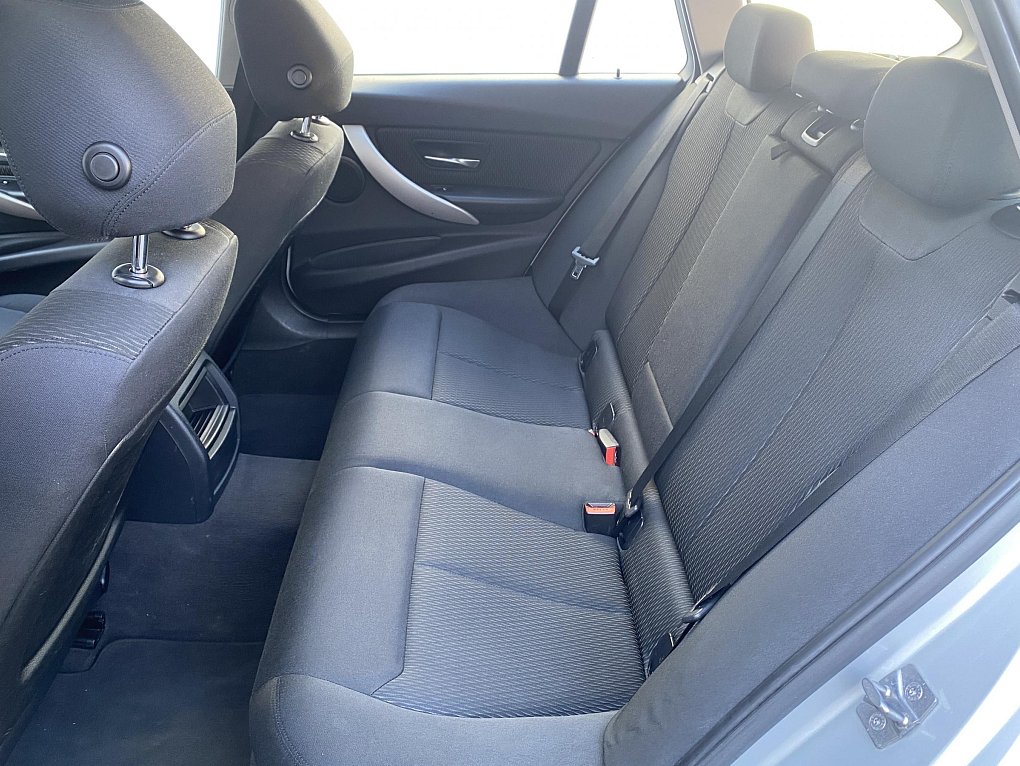 BMW Řada 3 2.0d  318d