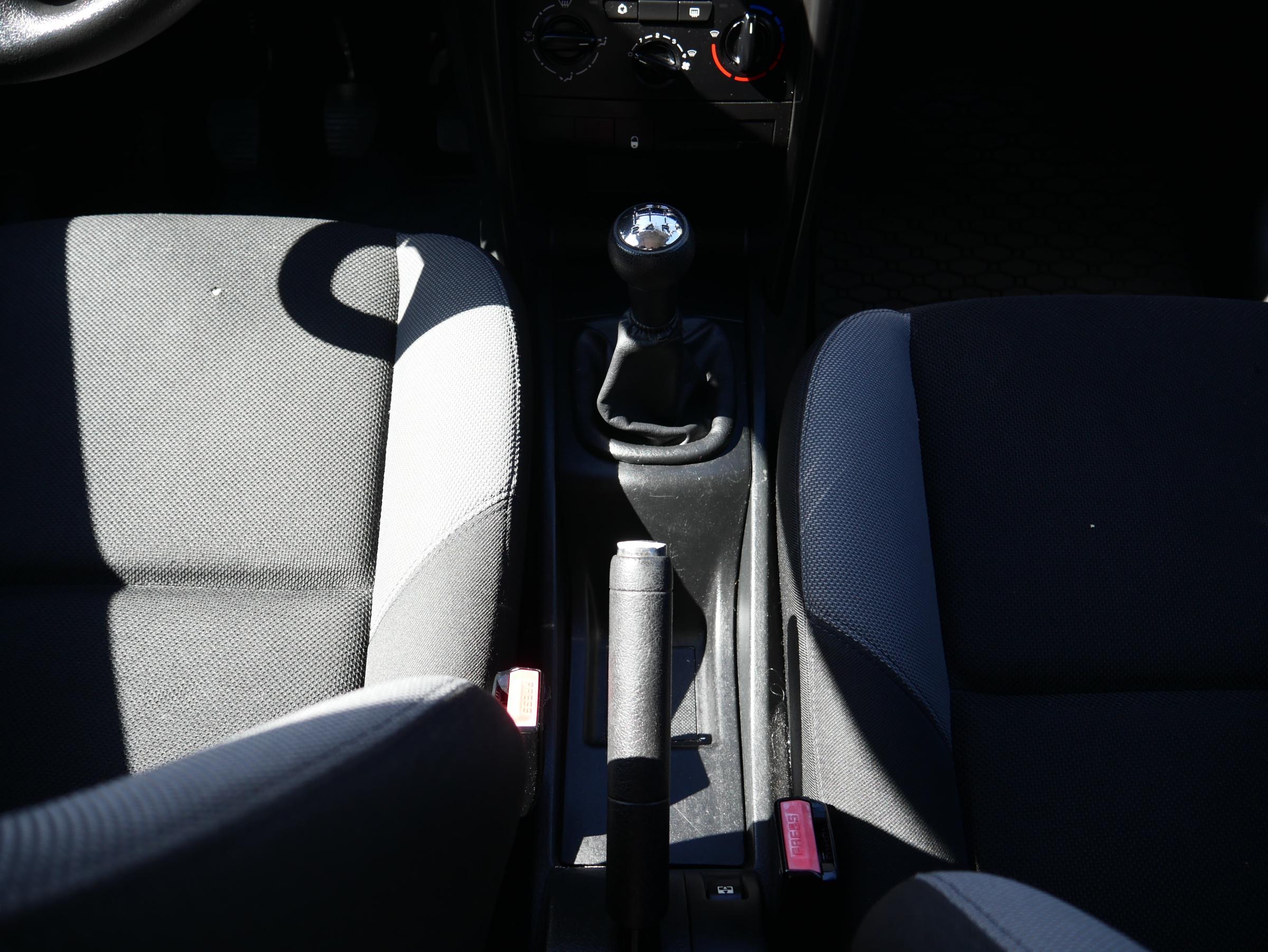 Peugeot 207, 2008 - pohled č. 12