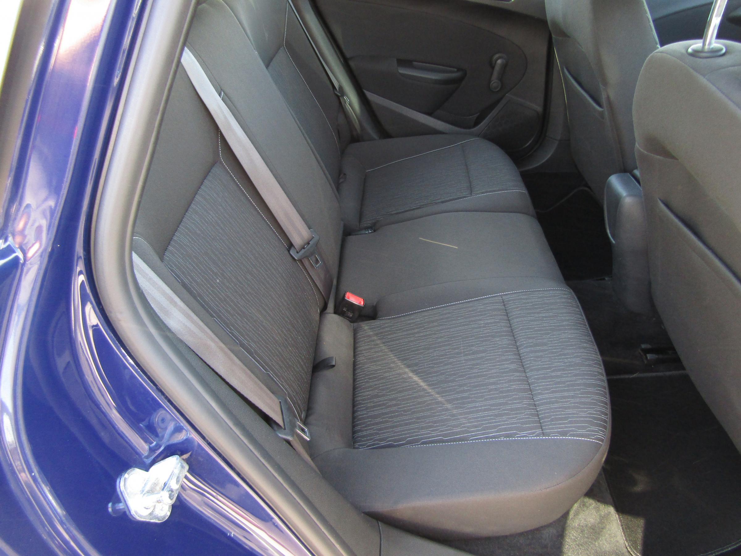 Opel Astra, 2014 - pohled č. 13