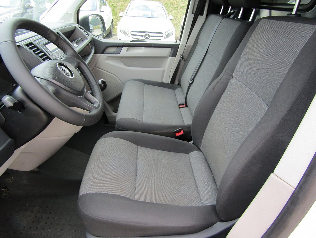 Volkswagen Transporter 2.0TDi  L1H1